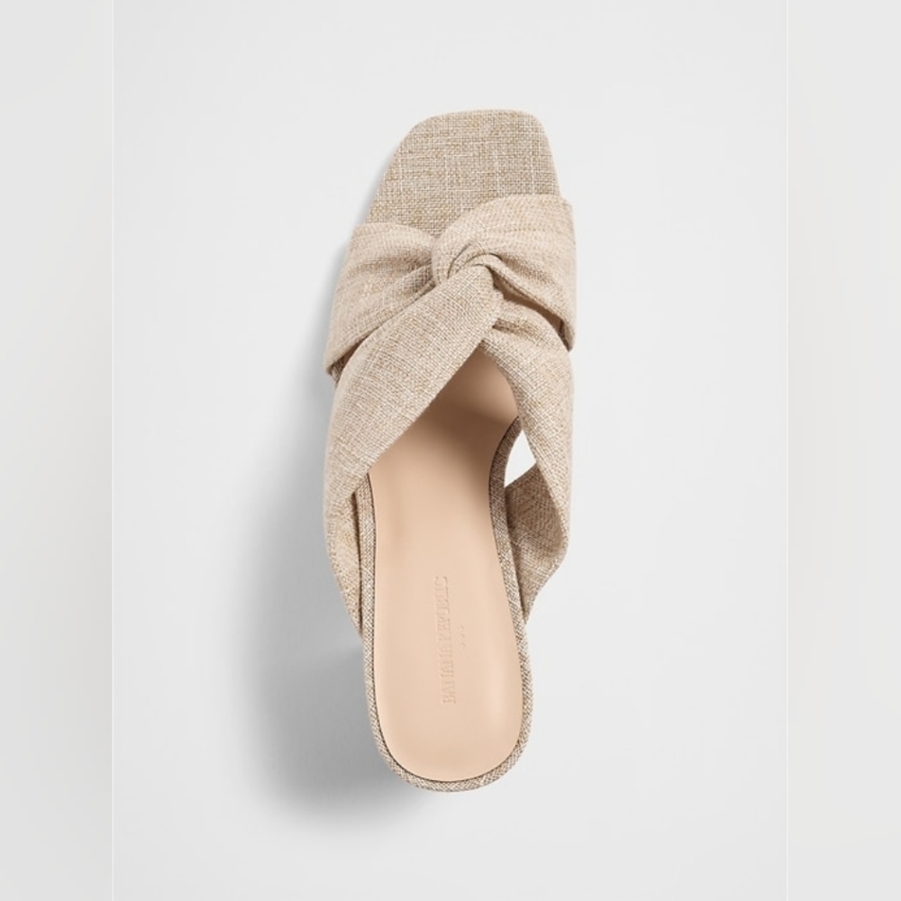 NWT Banana Republic Crossover Heeled Sandal Flax Cream - Picture 4 of 5